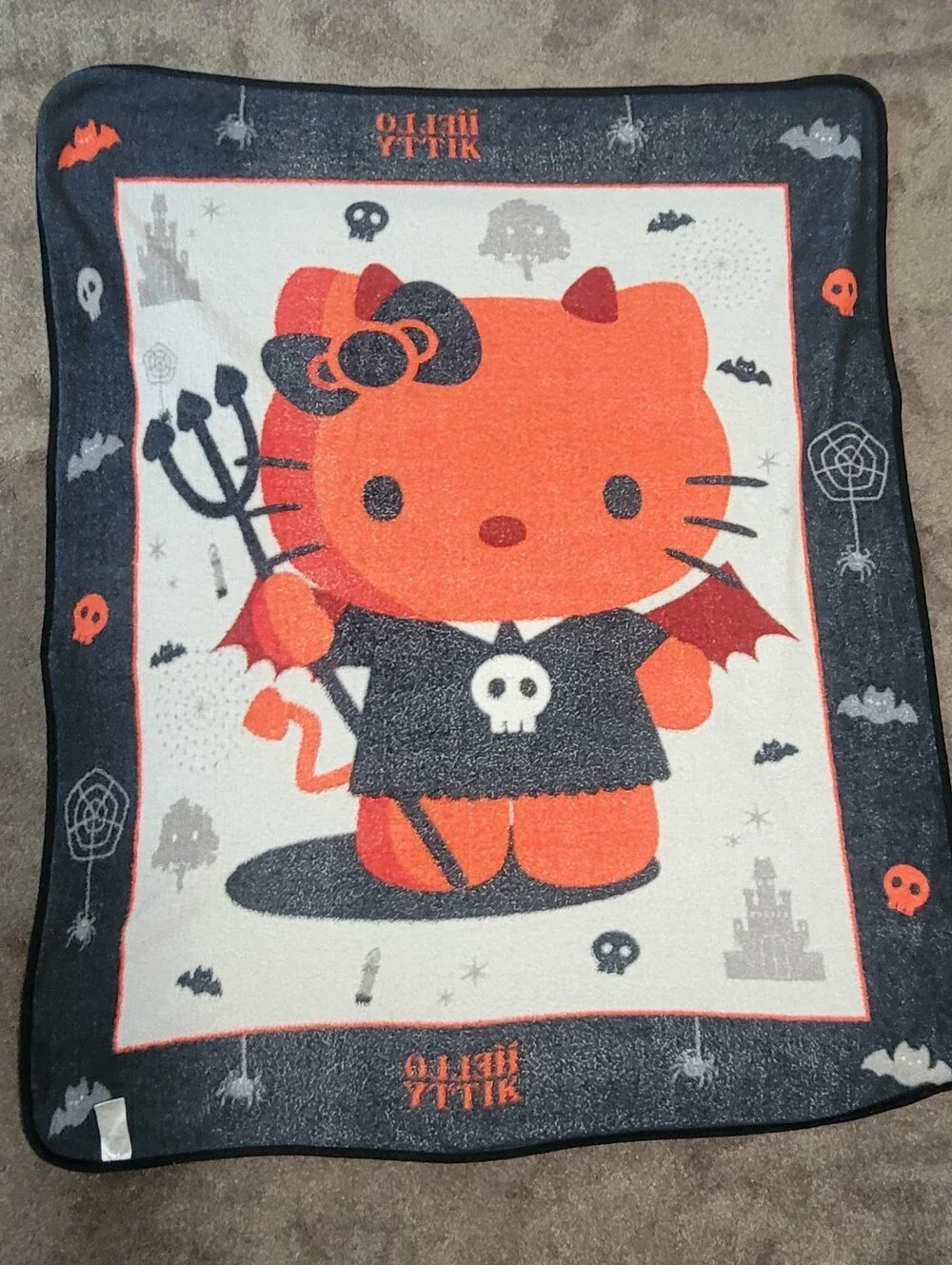 SUPER RARE Hello Kitty Halloween Devil fleece Blanket Throw Sanrio 2008